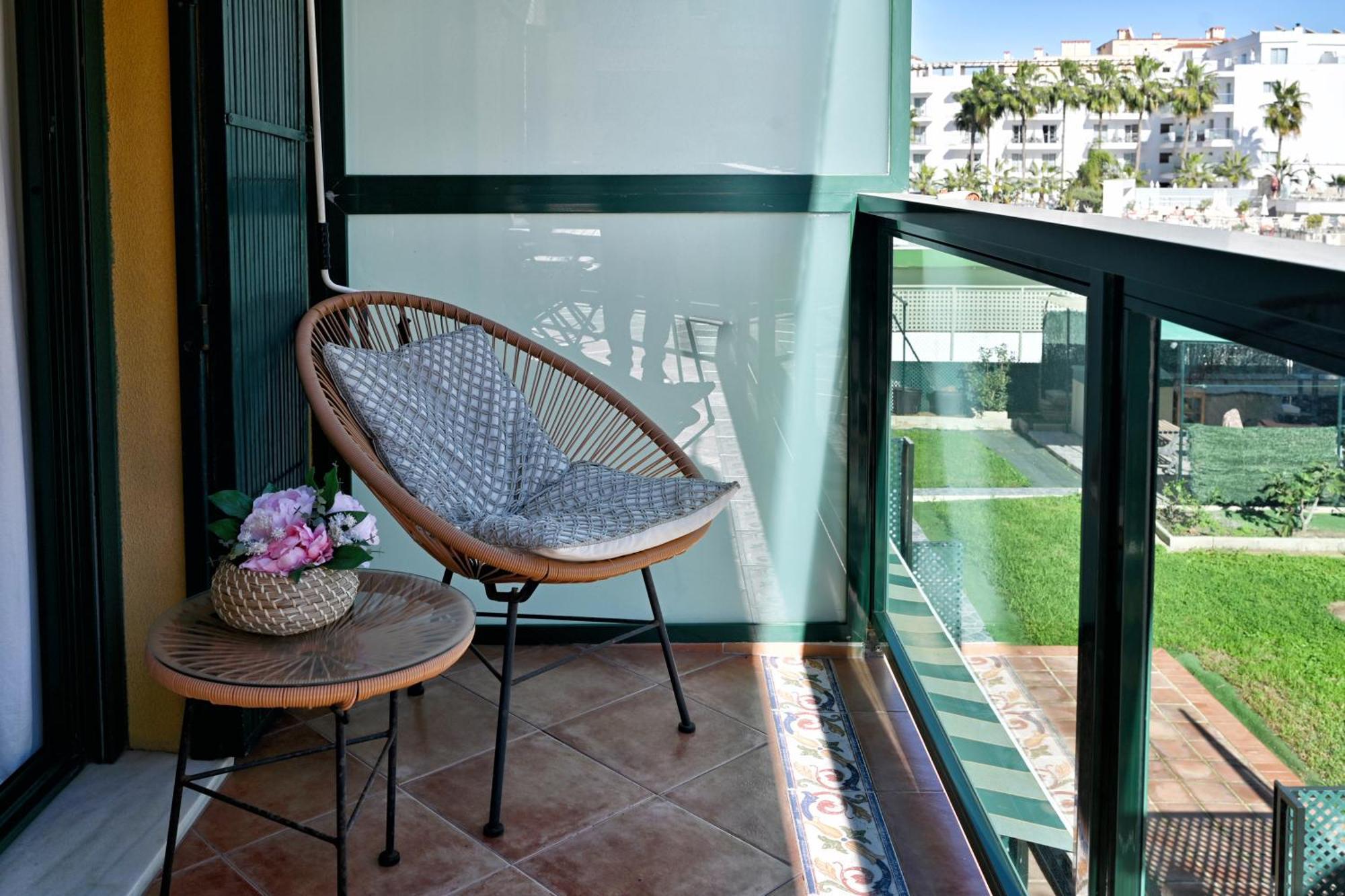 Love Rent4 Malaga Alamar Torremolinos Luaran gambar